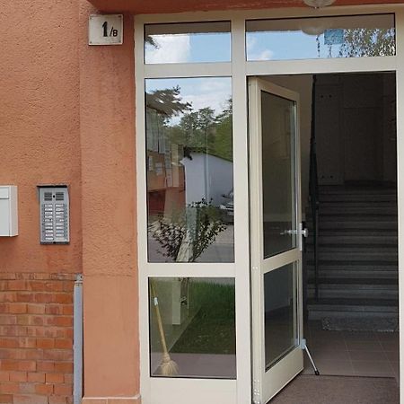 Veszprem Kucko Apartamento Exterior foto