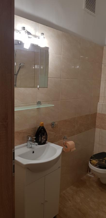 Veszprem Kucko Apartamento Exterior foto