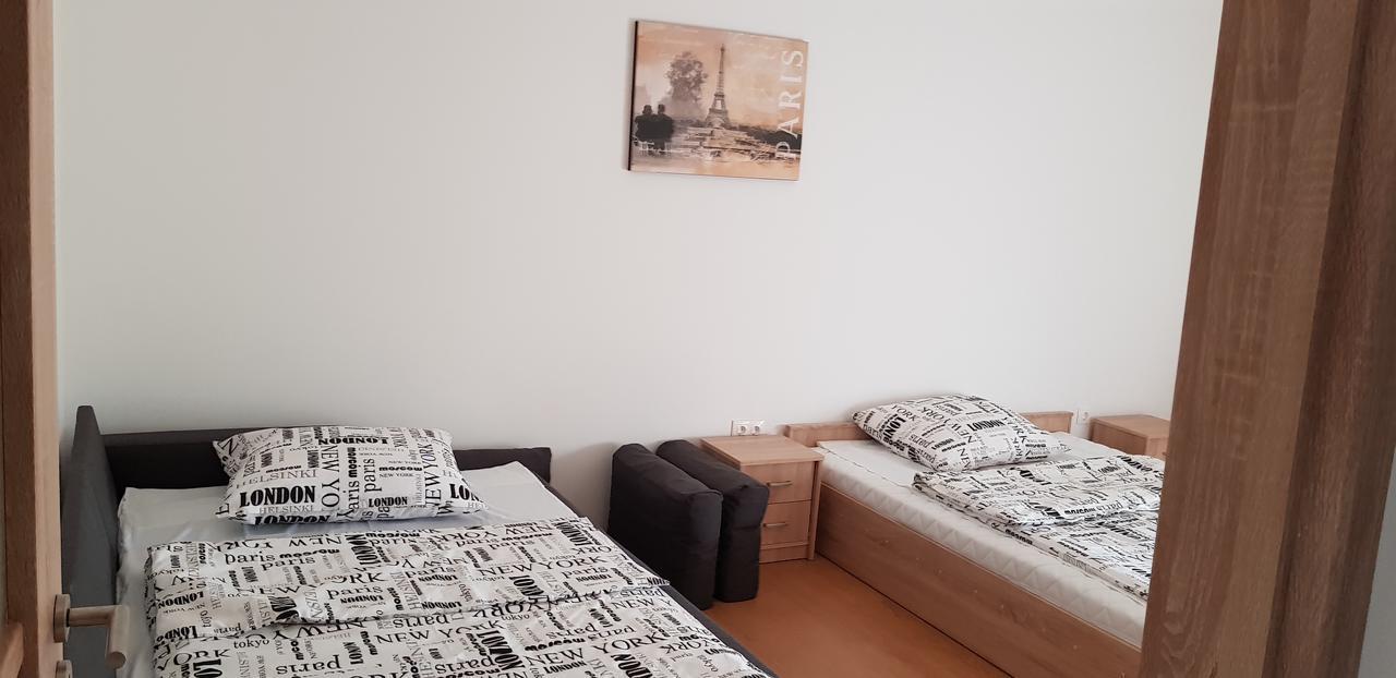 Veszprem Kucko Apartamento Exterior foto
